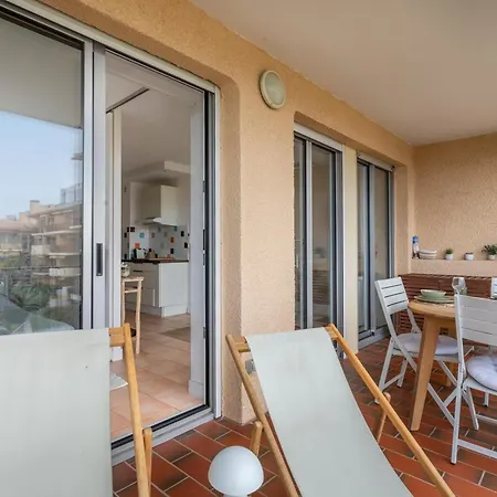 La Vue Tropezienne - Climatise Apartamento